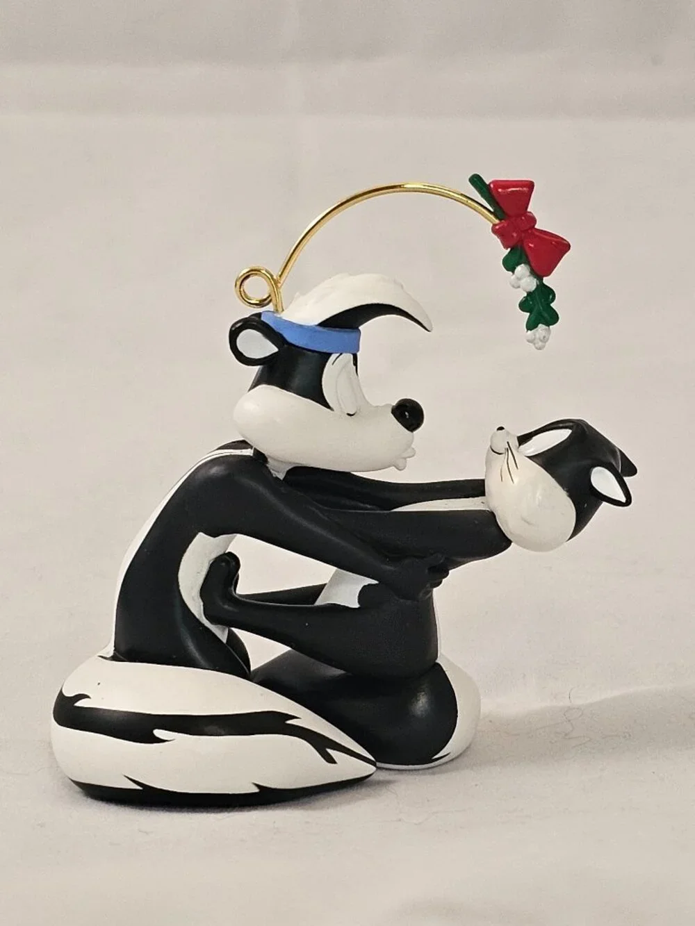 Hallmark this 1998